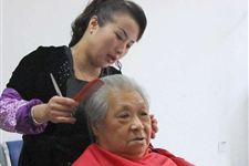 2017年6月理发吉日查询